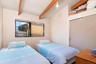The Hideaway - Omaha Holiday Home - 1