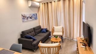 Camelia Residence - 3min Walk to Beach, AC Bedrooms, WiFi, Comfort, Modern - 9