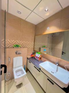 The Perch 14th- Cozy 1BHK Studio-City View-In Mall - 6