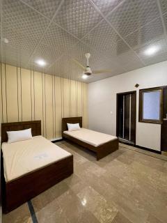 Shami Hostel - 4