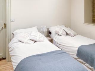 Bramble Cottage - 3
