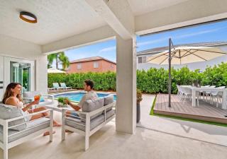 Glamour Villa - 5BR, Heated Pool, Game Haven L23 - 1