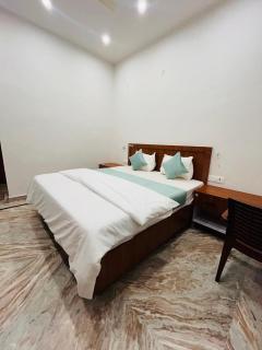 Hello India vocation home - 0