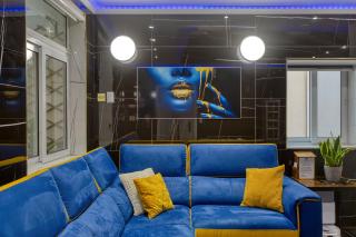 Azure Gold Apartment - 1