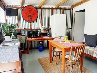 Storms River Tin House - 2