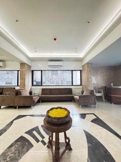 Raajpath by Qbode Hotels - 8