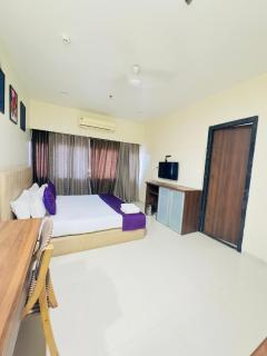 Raajpath by Qbode Hotels - 1