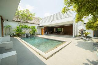 Rehat at Villa Tirta Kencana - 2