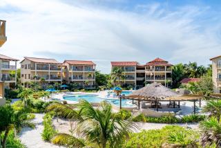 Residences at Barrier Reef Unit 2B Oceanview 2 BR by Stay Floreo - 5