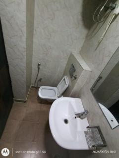 Hotel Kunwar Grand Plaza - 3