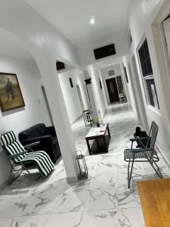 Enjoy a comfortable and private stay in this cozy double room, perfect for two g - 2