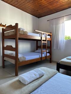House in the square, 2 min walk, great location - 4