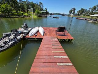 Waterfront Guest House S Toledo Bend TX pets OK - 8