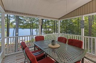 Waterfront 4BR Lake House l Private Dock & Views - 7