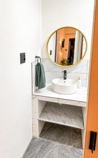 Nahango Luxury Suites - 9