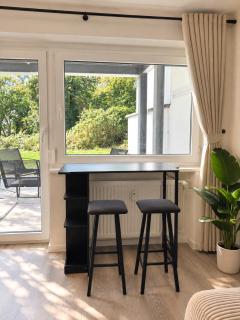 Modern 2-room Apartment with Lake View, Garden, Terrace - 7