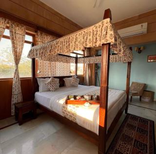 RAGHVENDRA HERITAGE - 7