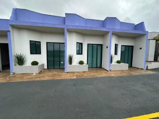 Johnnys Hotel Motel Quarto Familia 4 pessoas - 2