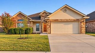 15m to Dyess AFB - 3BR Fenced Yard - 6