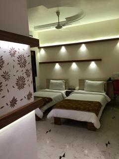 Prithvi Hotels - 8
