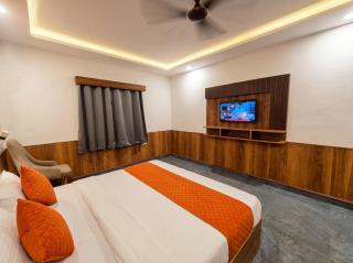 Hotel Luxe House Agra - 2