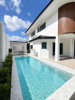 Private Pool Villa in Chiang Mai 4 Bedrooms and 5 Bathrooms - 5