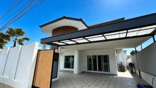Private Pool Villa in Chiang Mai 4 Bedrooms and 5 Bathrooms - 4