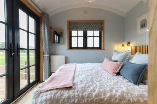 Copa by Birch Stays Extra night free - 3