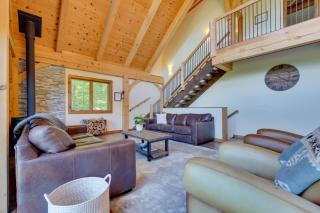 3 Mi to Killington Resort! Luxe Family Escape - 5