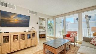 LaPlaya 202E - 6