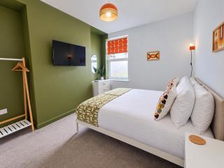 Apartment Two - private car park - by Ocean City Retreats - 8