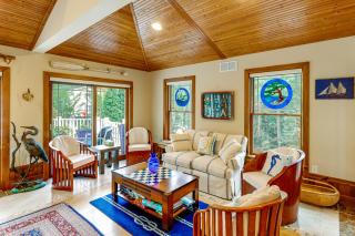 Walk to Beach! 7BR Group Retreat in Bethany Beach - 2