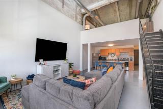 5103 Peters New Industrial Loft on Lebanon Bike Trail - 7