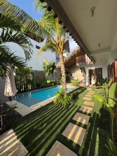 Areia Brisa, AC, private pool, family-friendly, steps from the SEA - 0
