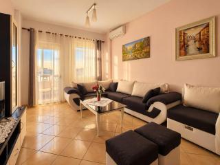 Apartment for Rent Khlo-Em - 9