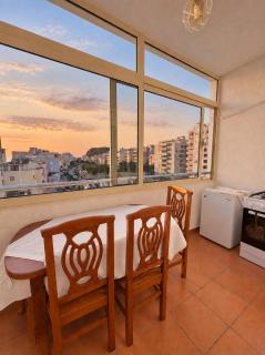 Apartment for Rent Khlo-Em - 1