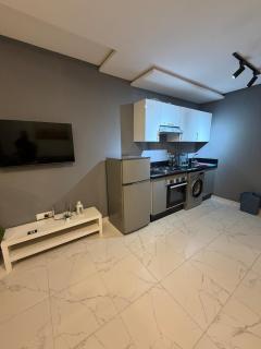 21 #Modern studio in prime Casablanca City ! WI-FI - 1