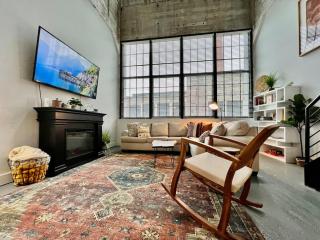 New renovated Loft in Old factory by Kings Island - 0
