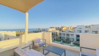 Walk to Beach, Seaview 2BR, Pool Free Access, Mangroovy! Ollystays - Hurghada - 9