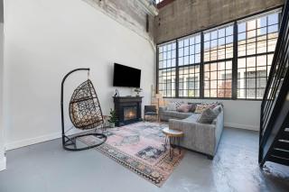 New Industrial Loft Space on River and Bike Trail - 5