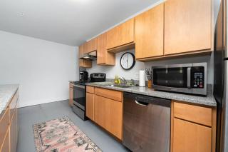 New Industrial Loft Space on River and Bike Trail - 3