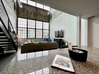 Swanky loft at Historic Peters Cartridge Factory - 5