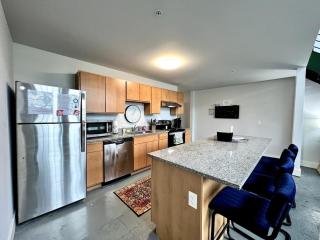 Swanky loft at Historic Peters Cartridge Factory - 4
