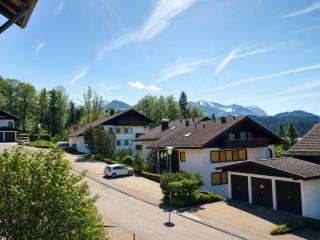 Apartment Pohutukawa - Mountain View & Balcony in Sonthofen - 0