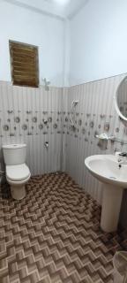 Lika's Guesthouse - 9