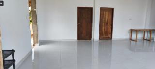 Lika's Guesthouse - 8