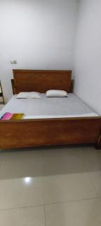 Lika's Guesthouse - 6