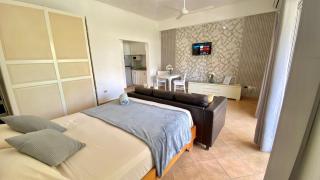Modern Studio at Corales 210A - 3