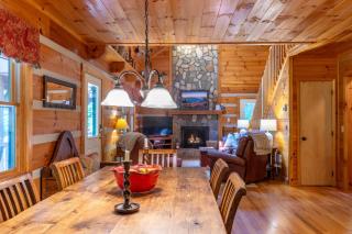 Hemlock Hideaway - Boone - 2