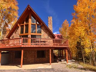 Fall Aspen Retreat Hot Tub Fire Pit - Brian Head - 0